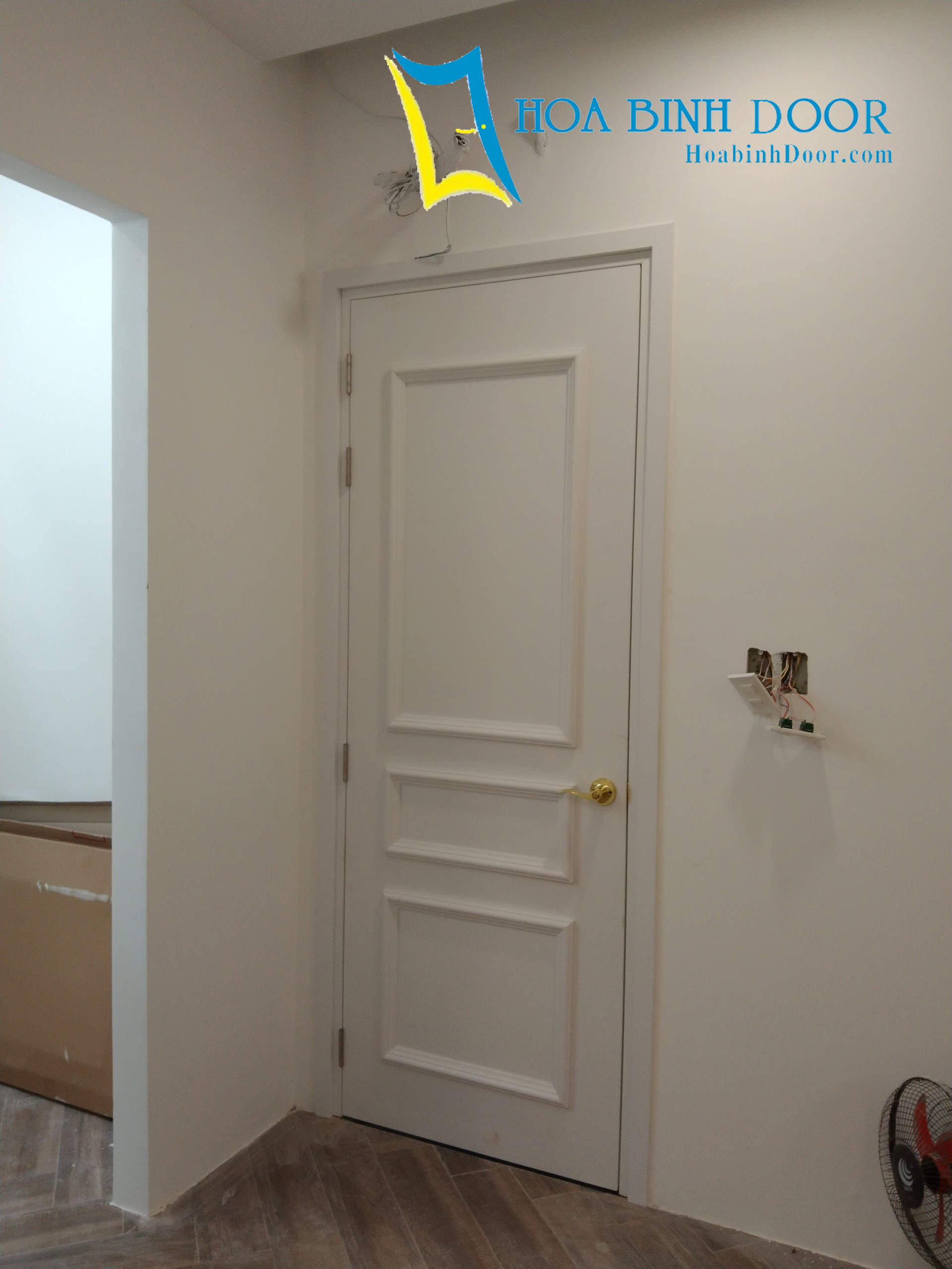 TOP NHỮNG MẪU CỬA NHỰA COMPOSITE