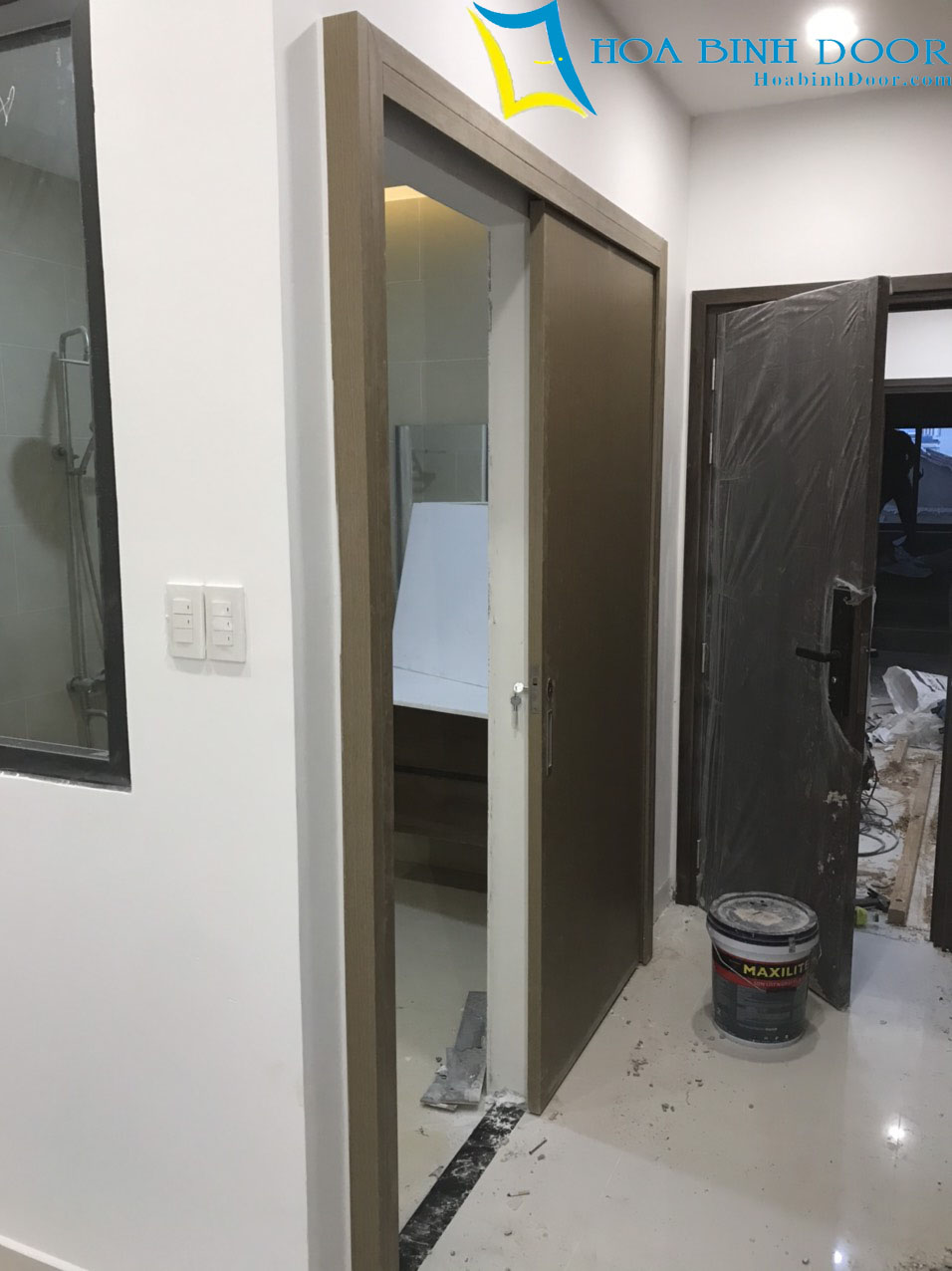 Cửa lùa nhựa giả gỗ ABS