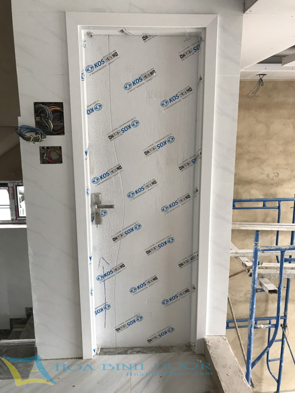 Cửa nhựa gỗ ABS có giá bao nhiêu