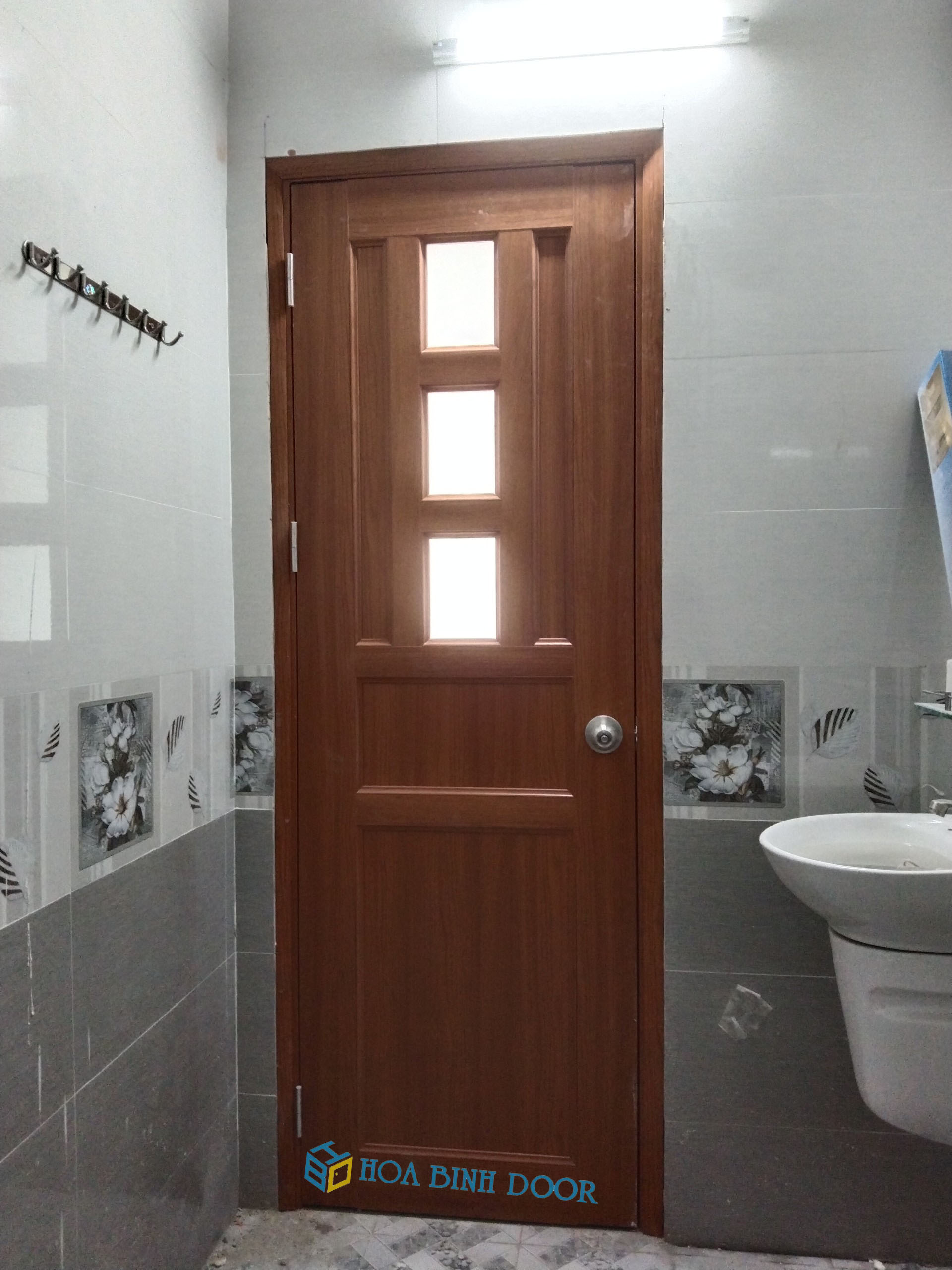 Nội, ngoại thất:  Giá cửa nhựa toilet Đài Loan 1.950.000/ bộ Z3374004825128_9bbbd5e7efc3dc42d70551610fb07a97