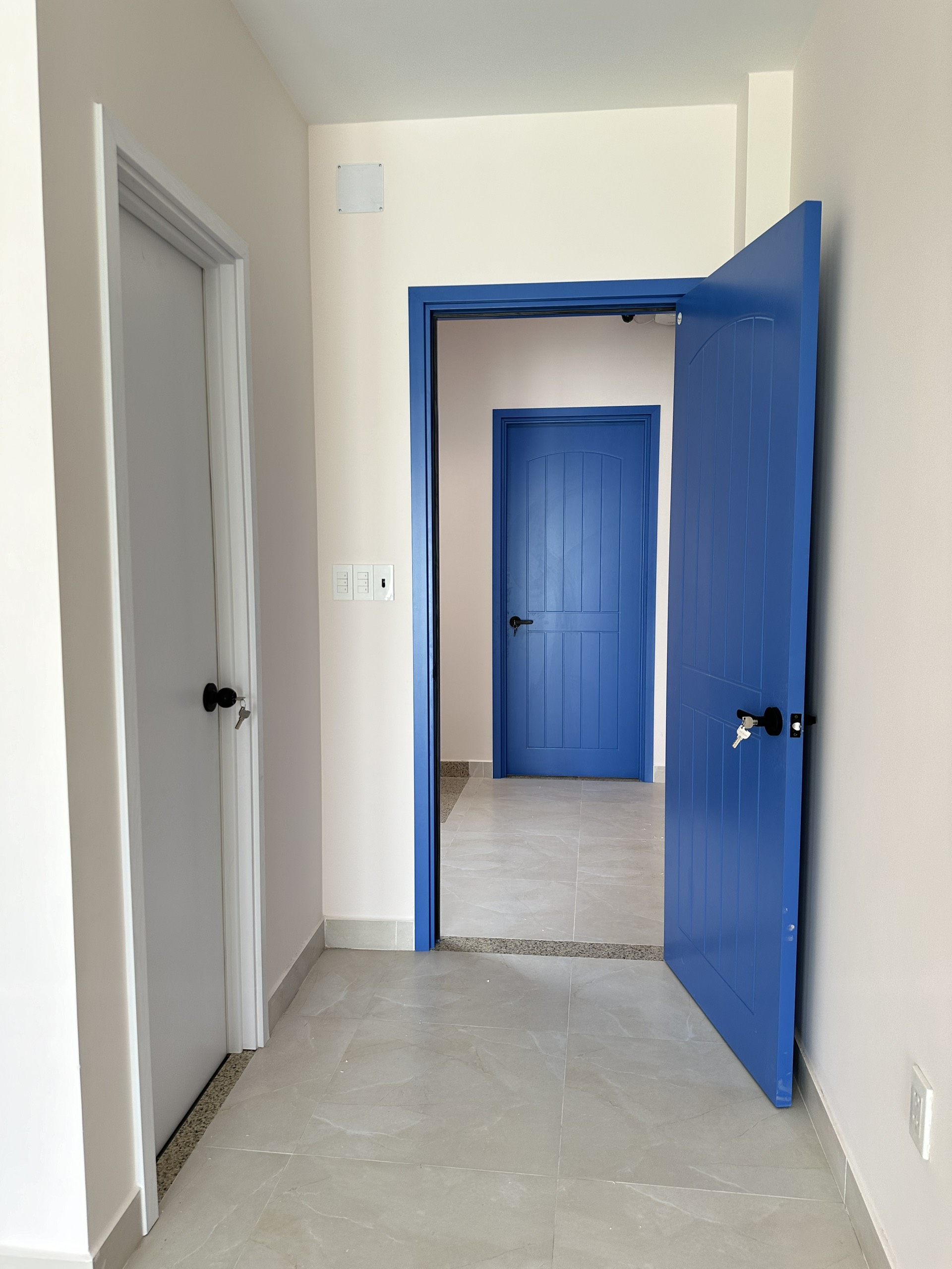 Cửa nhựa gỗ composite tại Bình Chánh