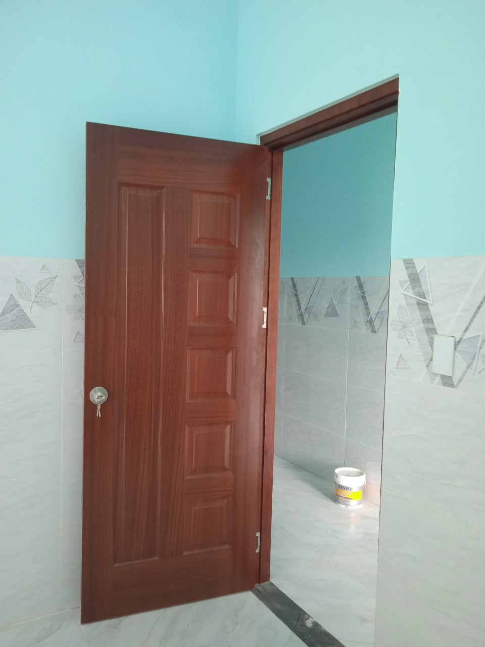 Cửa gỗ công nghiệp HDF mới nhất