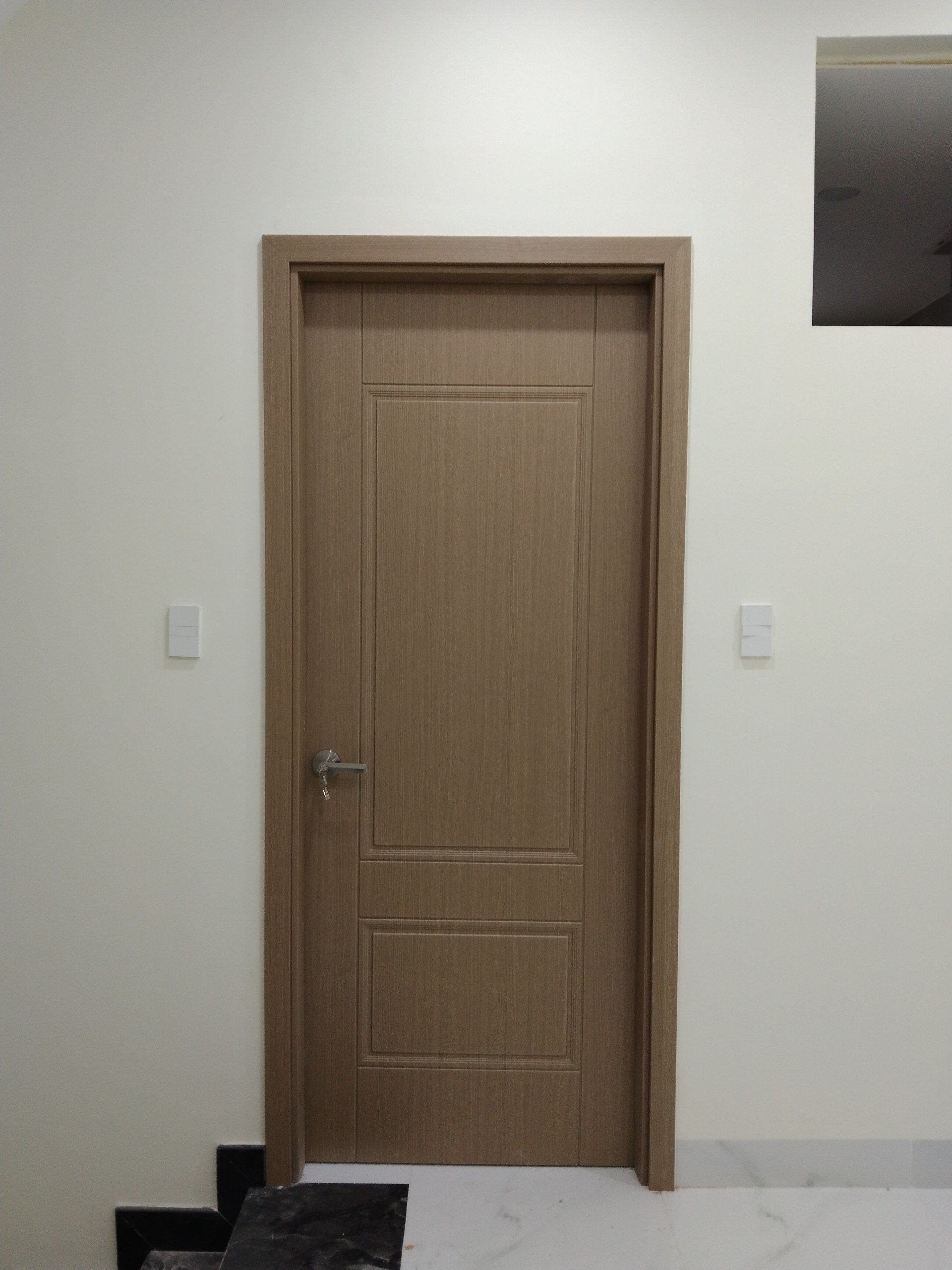 Cửa nhựa ABS tại Thủ Dầu Một