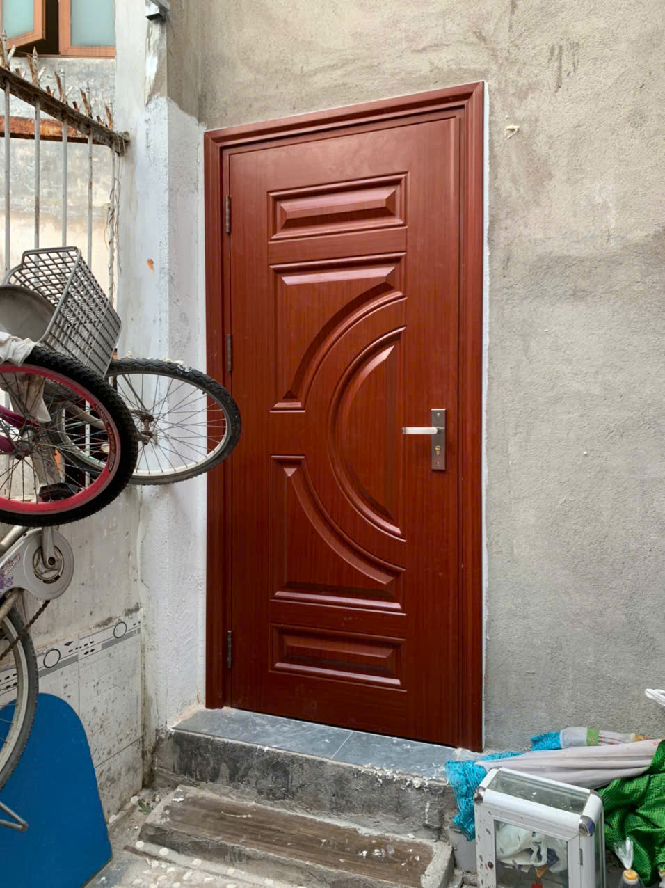 Cửa thép vân gỗ tại quận 3