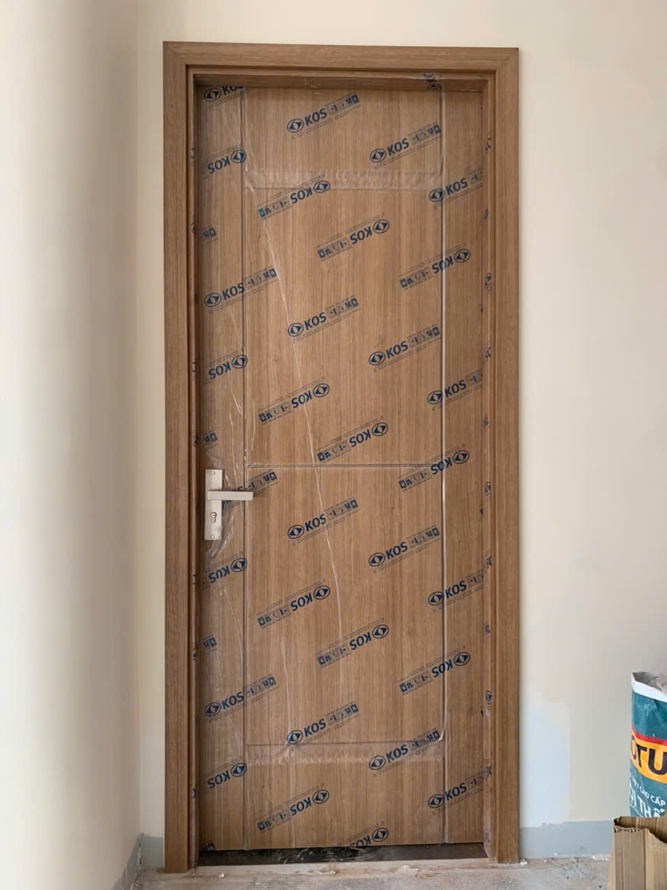 Cửa nhựa ABS tại Thủ Dầu Một