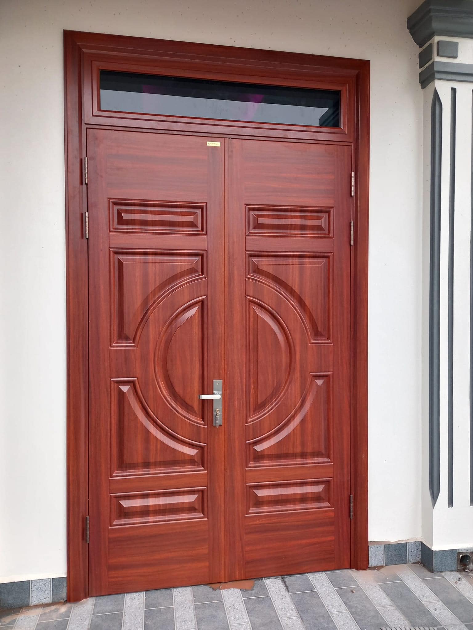 Cấu tạo cửa thép vân gỗ TP.HCM