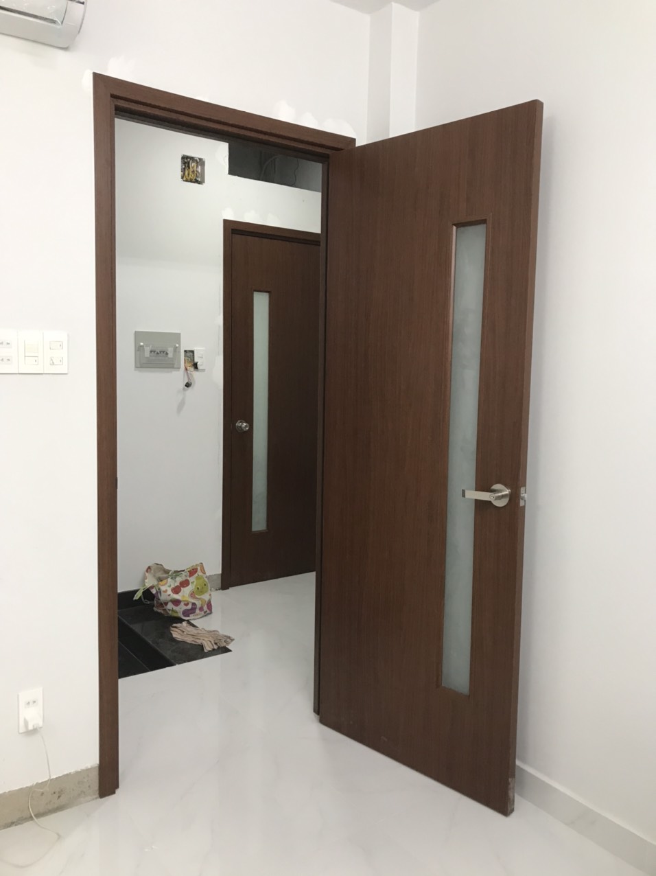 Cửa nhựa composite giá rẻ liệu có tốt không?