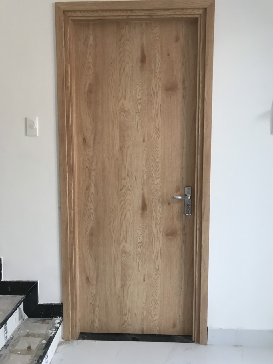 Cửa nhựa composite giá rẻ liệu có tốt không?