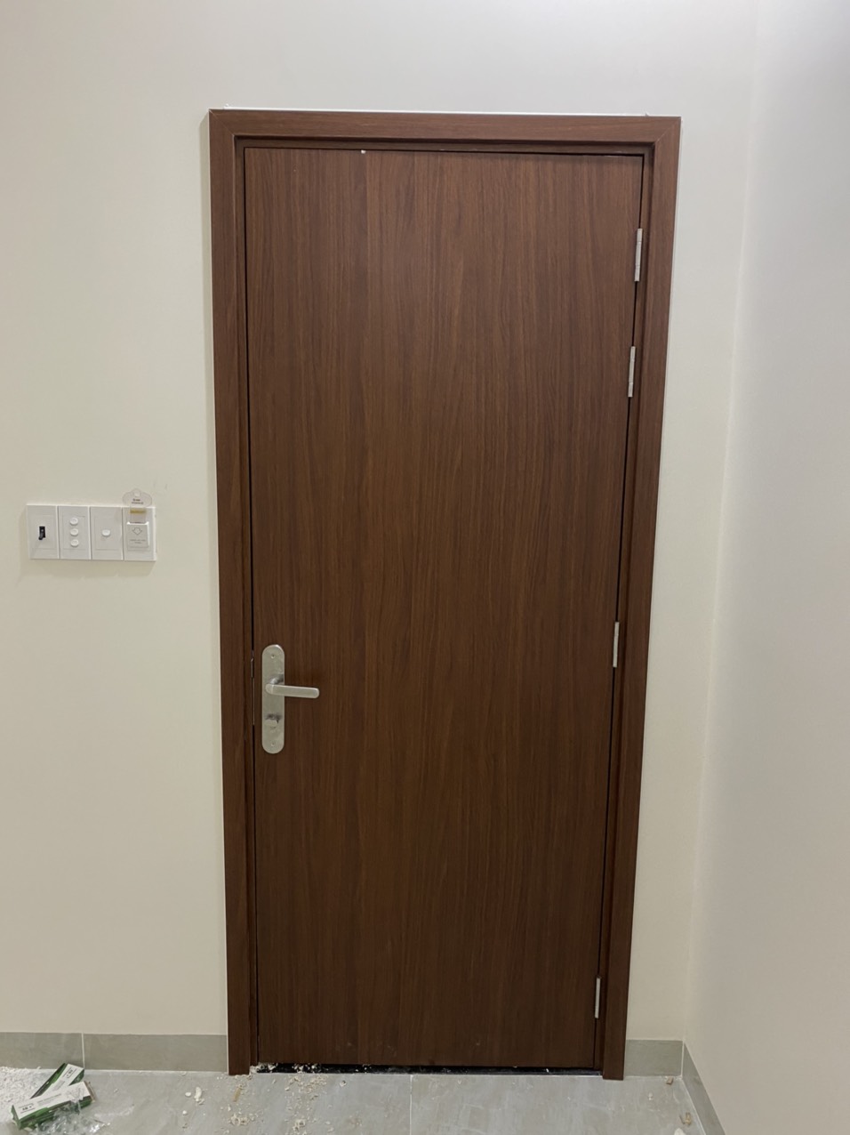 Cửa nhựa composite giá rẻ liệu có tốt không?