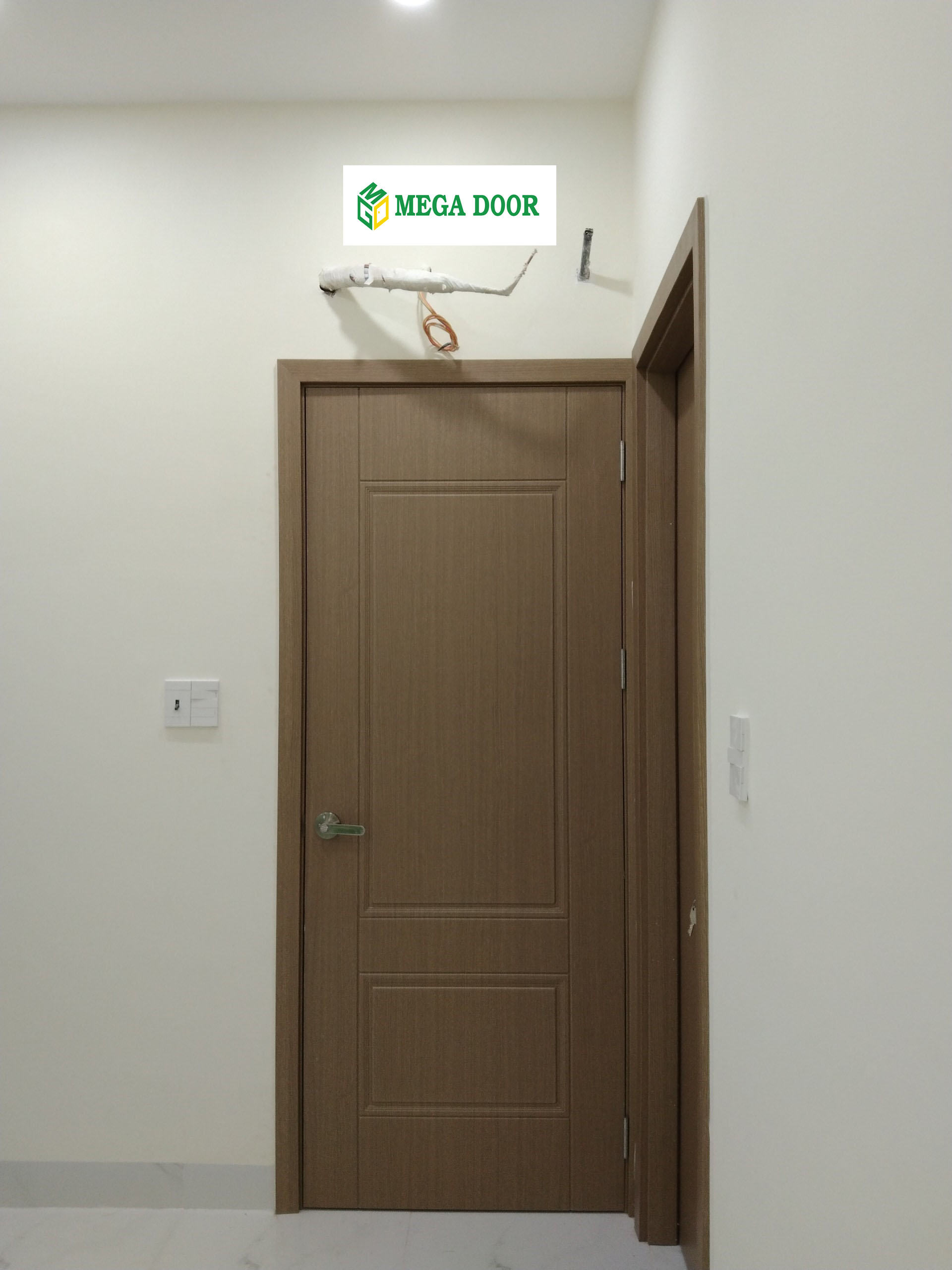 Cửa nhựa gỗ ABS giá rẻ