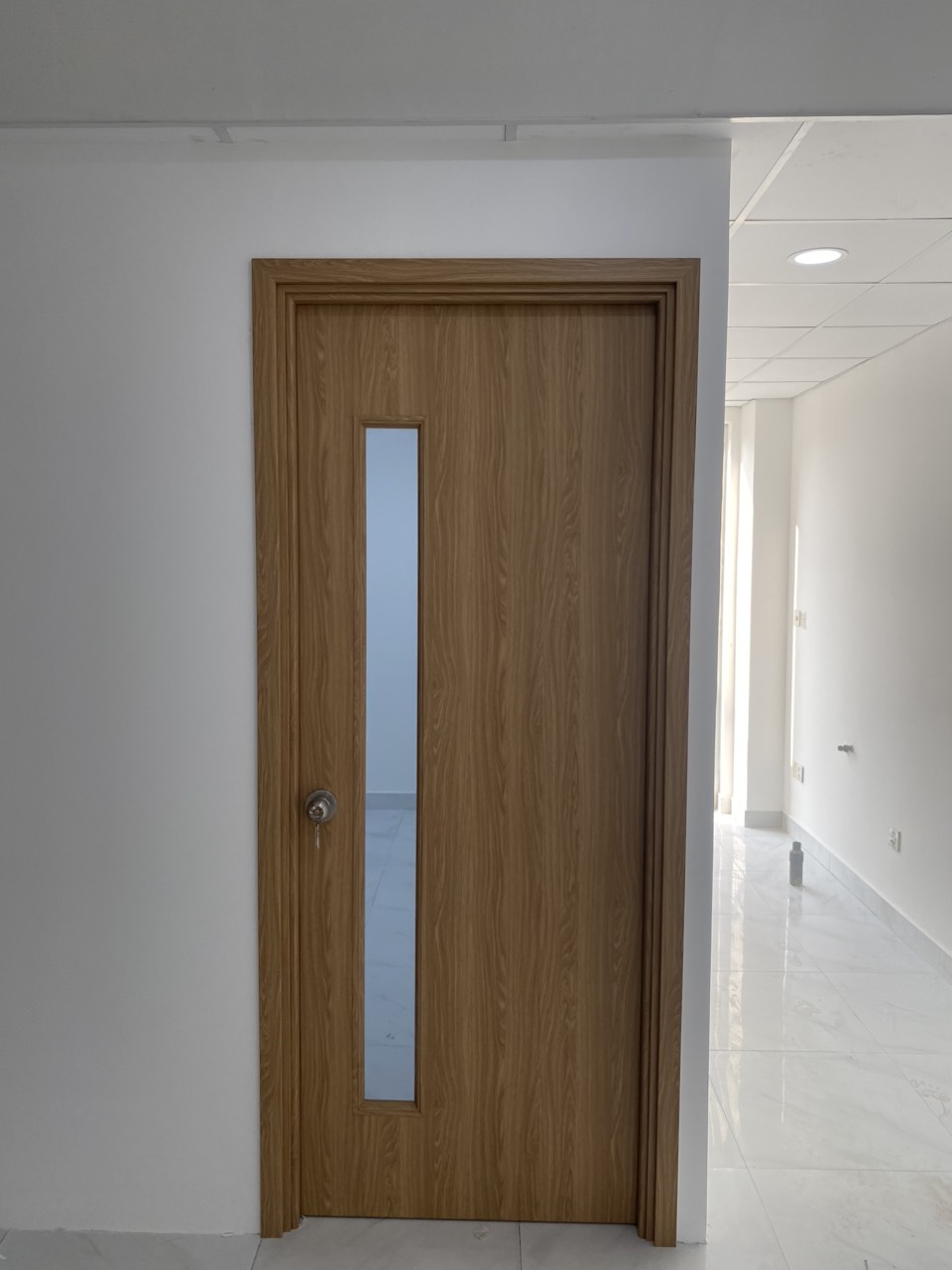 Giá cửa nhựa gỗ composite